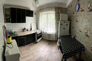 квартира за адресою Раїси Окіпної вул., 7-А