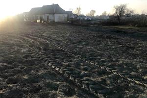 участок по адресу 
