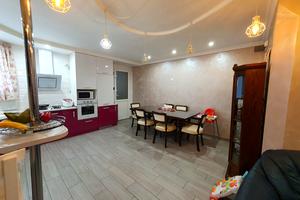 квартира по адресу Академика Сахарова ул., 7