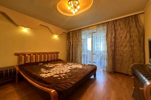 квартира за адресою Клима Савури вул., 11-А