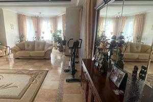 будинок за адресою Квітнева вул., 14