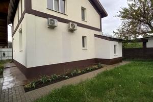 будинок за адресою смт. Пісочин, Партизанська, 29