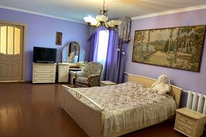 будинок за адресою Підгірна