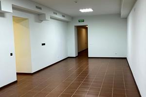 комерційна за адресою Січових Стрільців вул. (Артема), 52