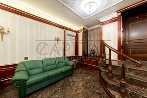 комерційна за адресою Костельна вул., 6