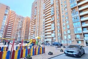 квартира по адресу Жаботинского ул. (Пролетарская улица), 56