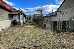 участок по адресу Фізкультурна