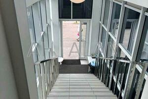 комерційна за адресою Героїв Дніпра вул., 43