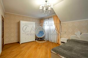 будинок за адресою Академічна вул.