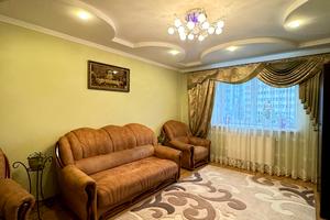 квартира за адресою Галицька вул., 203