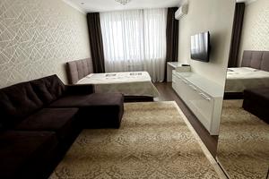 квартира по адресу Патриарха Мстислава Скрипника ул., 40