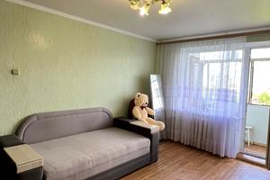 квартира за адресою Молодіжна вул., 17/2