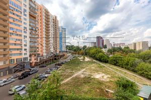коммерческая по адресу Голосеевская ул., 42