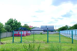 участок по адресу Мали, 40