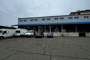 комерційна за адресою Оксамитова, 8