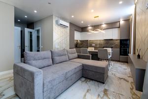 квартира за адресою Степана Бандери вул., 77-Б