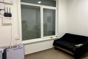 комерційна за адресою Тернопільська вул., 21