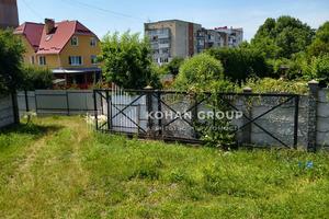будинок за адресою Нижня Берегова вул.