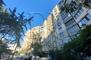 квартира за адресою Срібнокільська вул., 22-А