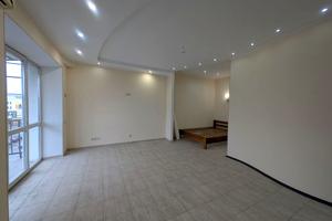 квартира за адресою Пантелеймонівська вул., 77