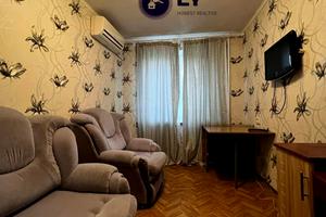 квартира за адресою Янтарна вул., 44