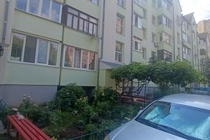 квартира по адресу вул. Буковинська, 4