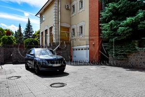 будинок за адресою Олександрівська вул.