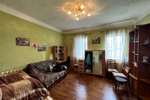 будинок за адресою Курортна вул.