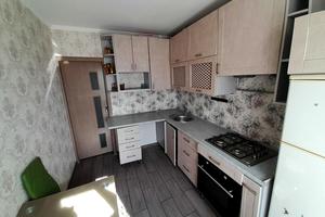 квартира за адресою Зарічанська вул., 12а
