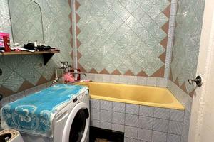 квартира за адресою Заводська вул., 61