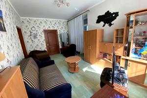 квартира за адресою Кривий Ріг, Вадима Гурова вул. (Постишева), 5
