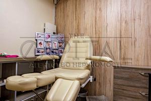комерційна за адресою Київ, Голосіївська вул., 13