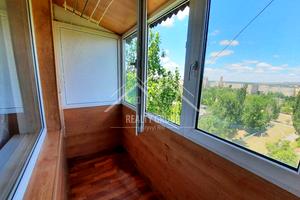 квартира за адресою Космонавтів вул., 17