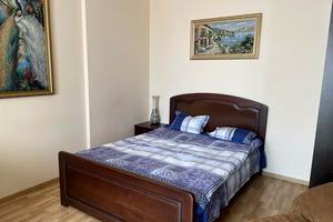 квартира за адресою Зоопаркова вул., 4