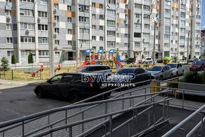 квартира за адресою Домобудівельна вул., 11