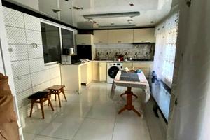 квартира за адресою Миколи Леонтовича вул., 12