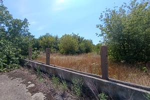 комерційна за адресою Залізнична, 1а