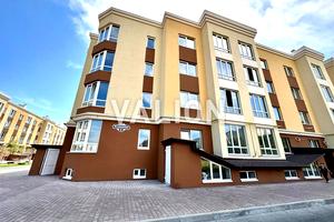 комерційна за адресою Соборна вул., 103/20