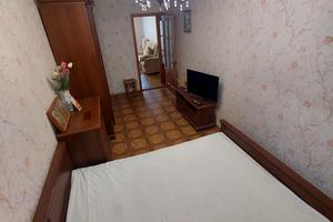 квартира за адресою Космонавтів вул., 86