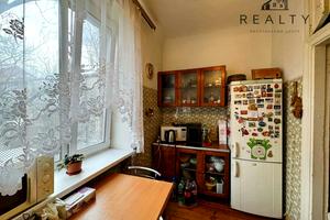 квартира по адресу Независимой Украины ул. (40 лет Советской Украины), 51