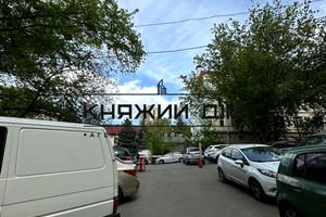 комерційна за адресою Бульварно-Кудрявська вул. (Воровського), 8-А