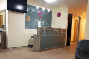 комерційна за адресою Голосіївська вул., 13
