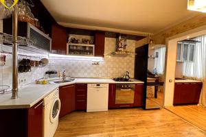 квартира за адресою Тополина вул., 18