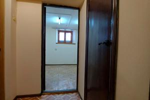 комерційна за адресою Михайлівська вул., 45