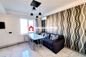 квартира за адресою Бочарова вул., 8