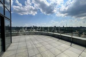 коммерческая по адресу Степана Бандеры просп. (Московський), 9-Б