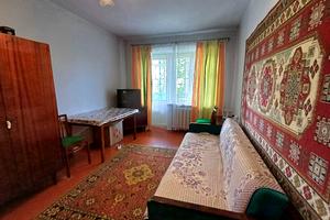 квартира за адресою Універсальна вул., 19