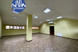 комерційна за адресою Тараса Шевченка вул., 25