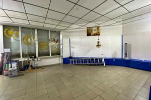 коммерческая по адресу Подільська ул., 85