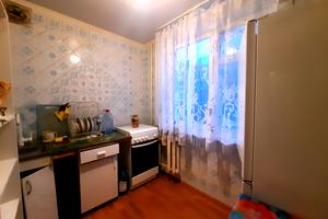 квартира за адресою Науки просп. (Леніна), 64а